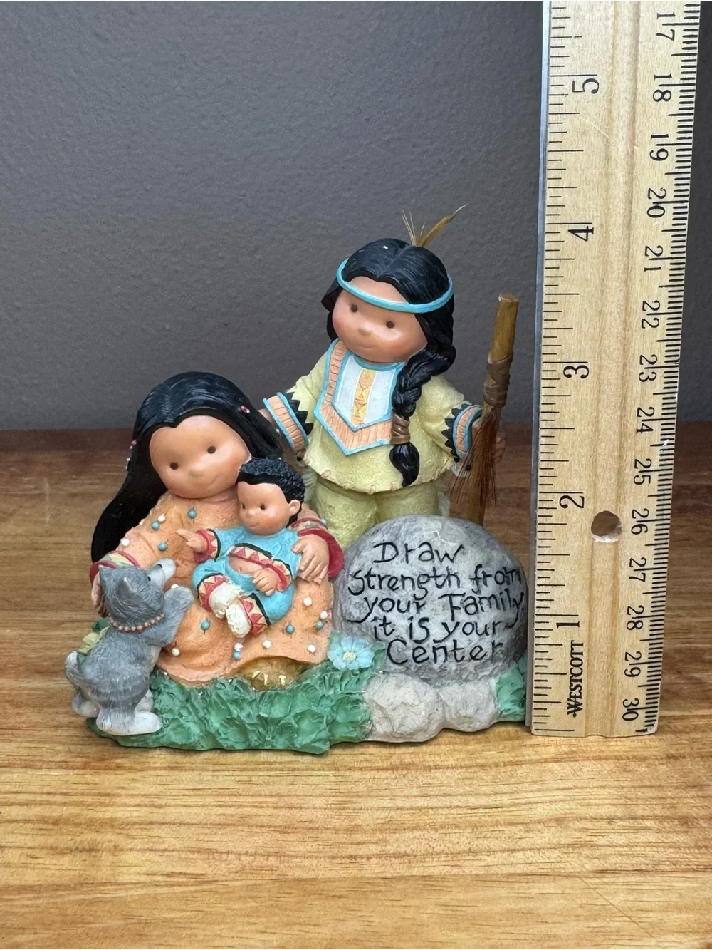Enesco ✨vals vintage